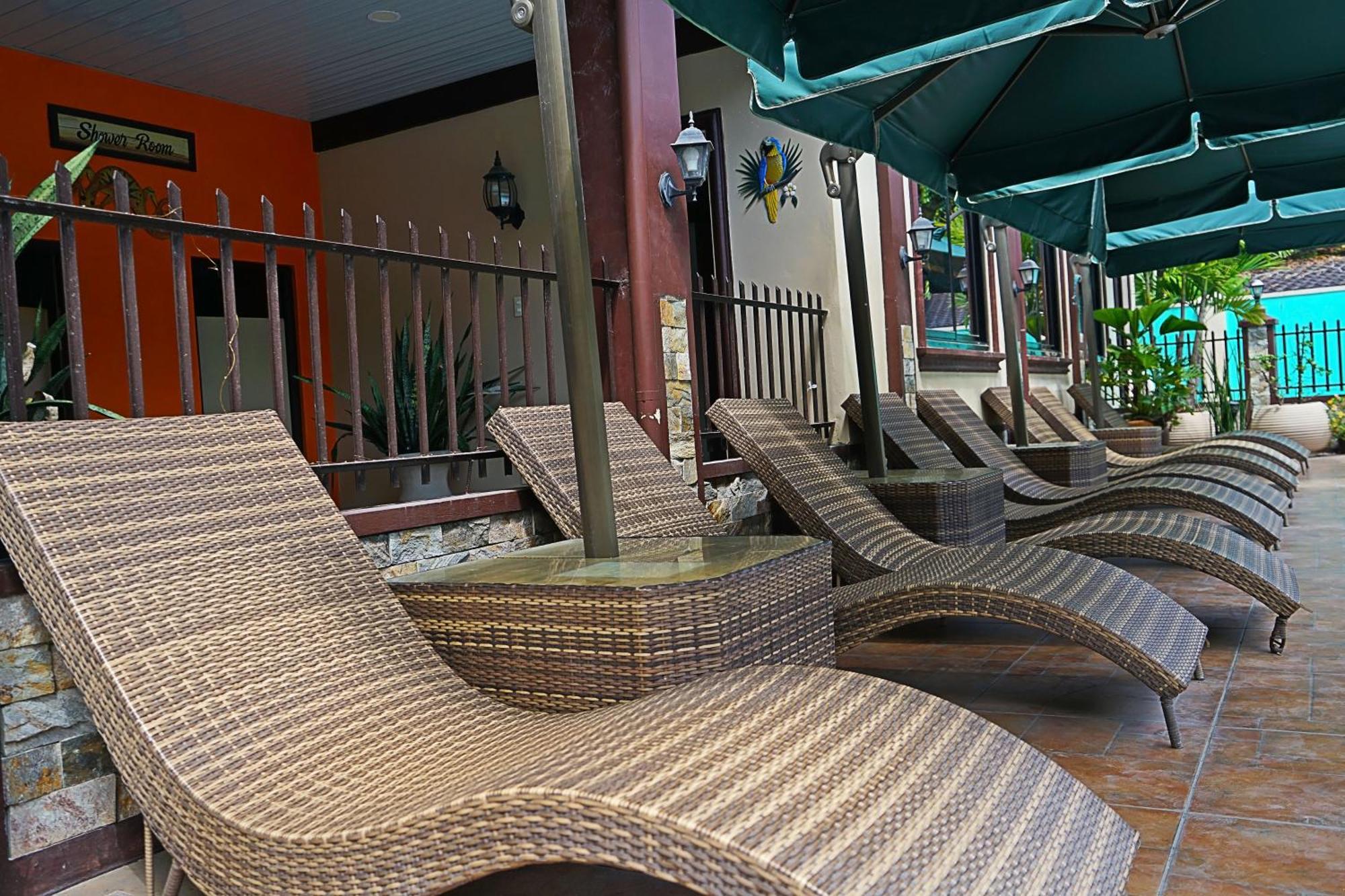 Bella Vista Resort Naguilian Eksteriør billede